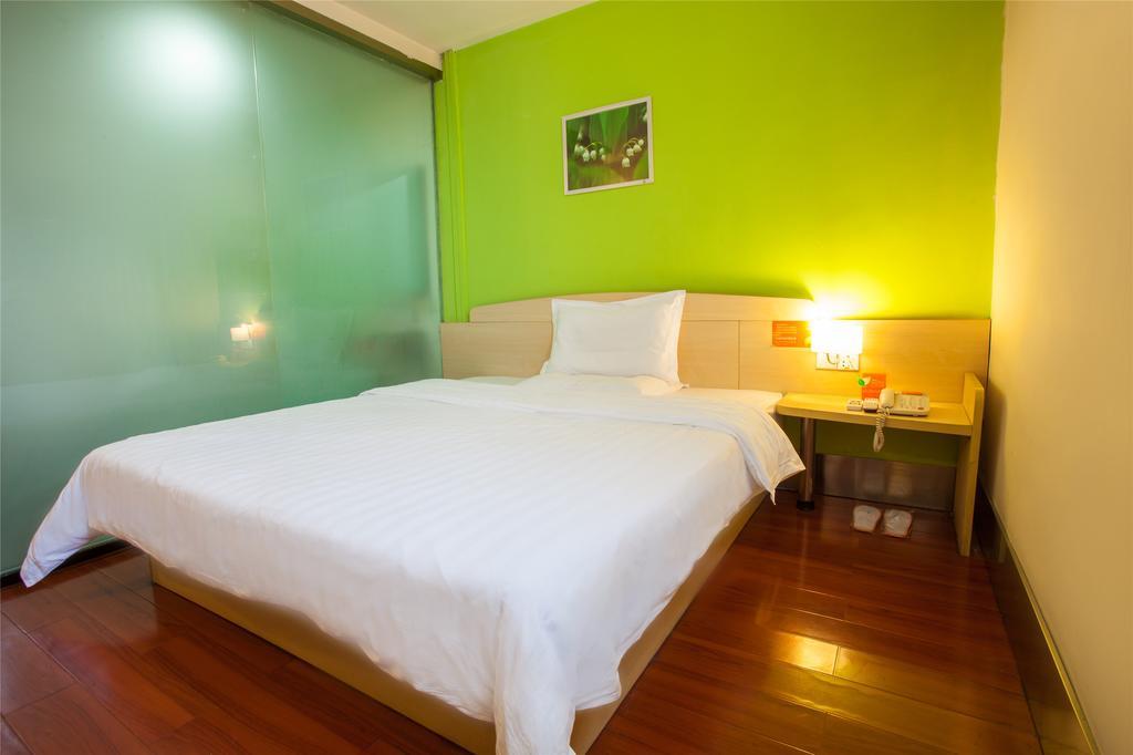 7Days Inn Shanghai Lujiazui Стая снимка