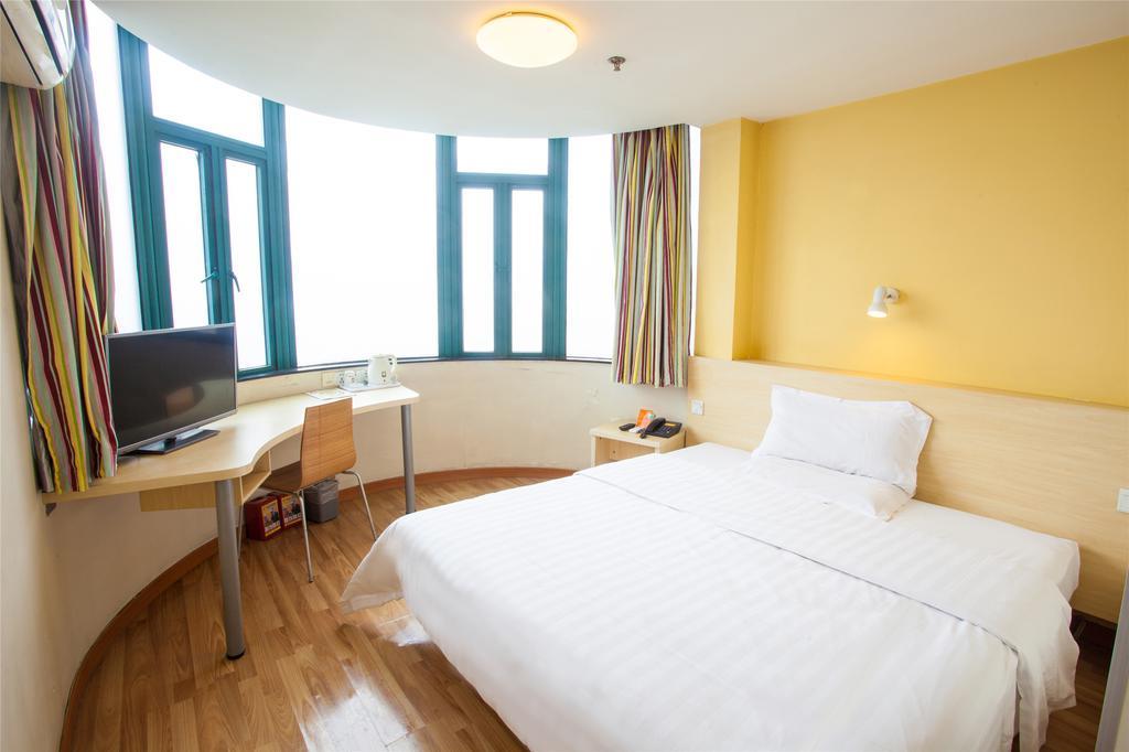 7Days Inn Shanghai Lujiazui Екстериор снимка